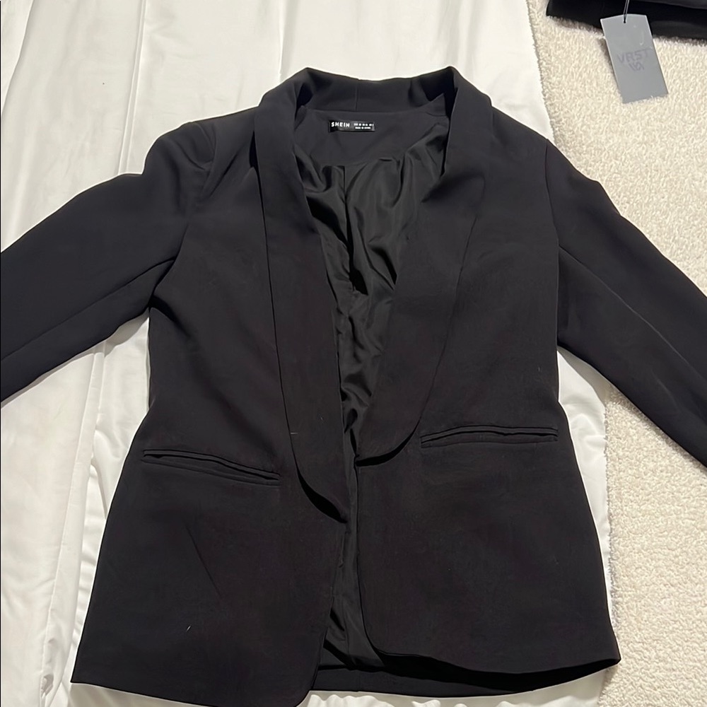 SHEIN Black Tailored Blazer with Notched Lapels
